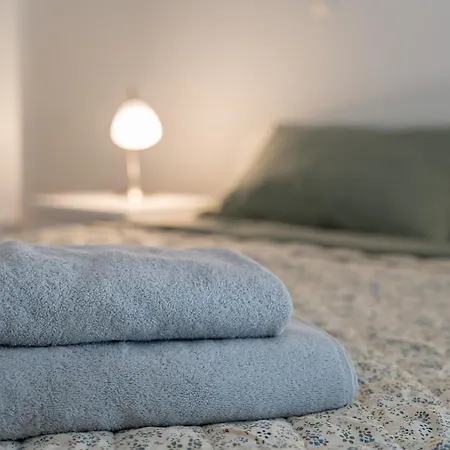 Martin Makarska, Close To The *