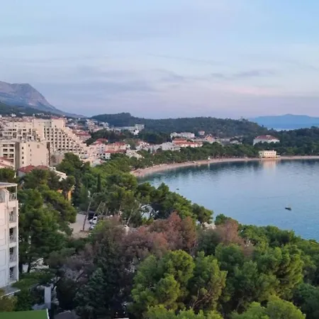 Martin Makarska, Close To The Appartement Makarska