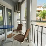 Martin Makarska, Close To The