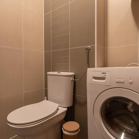 Martin Makarska, Close To The * Makarska